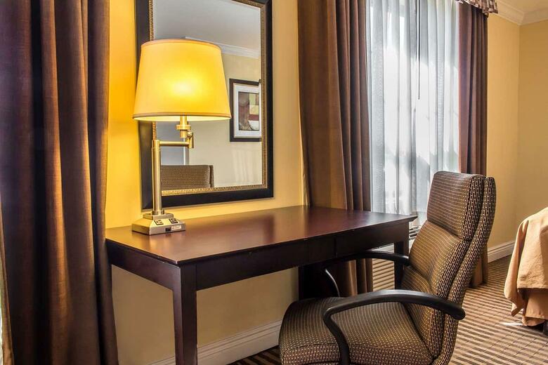 Hotel Quality Inn Near Mountain Creek