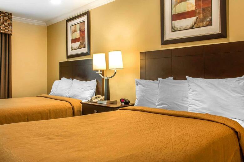 Hotel Quality Inn Near Mountain Creek