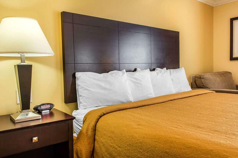 Hotel Quality Inn Near Mountain Creek