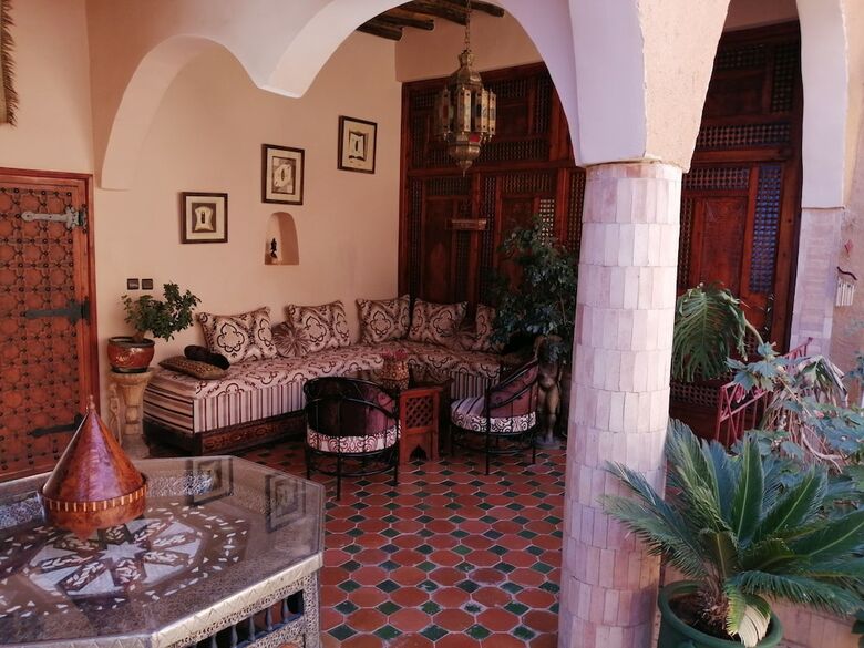 Hotel Dar Bounkhal