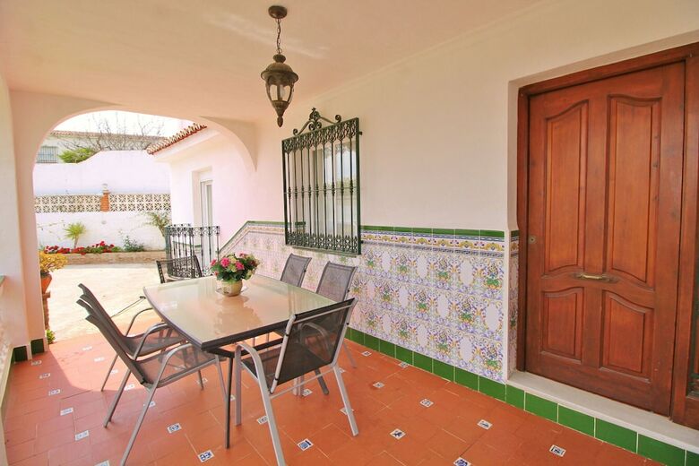 1022 Villa Jorge