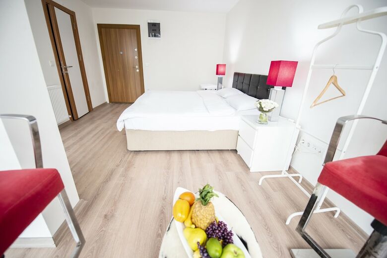 Hotel We Residence