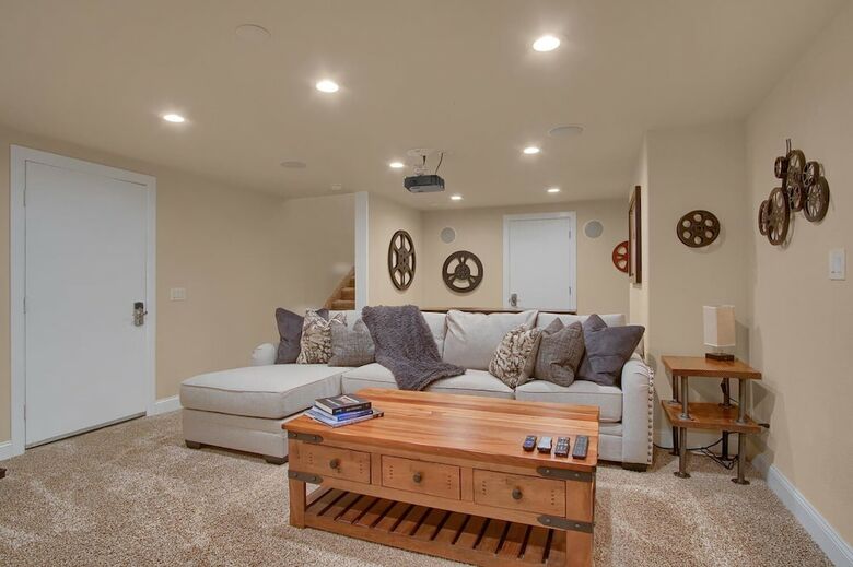 Villa 5br Poe Manor Entertain,hot Tub+has Everything!