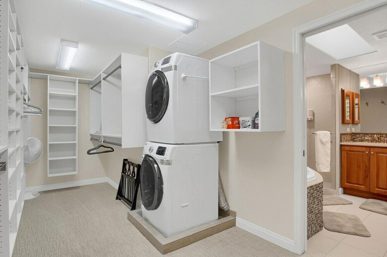Villa 5br Poe Manor Entertain,hot Tub+has Everything!