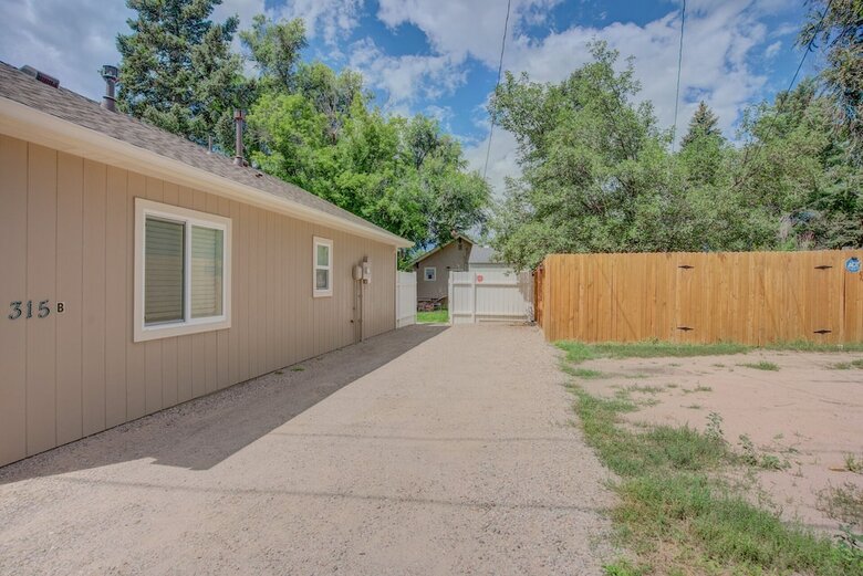 The Olympic Guest House 2 Bdrm Modern Perfection