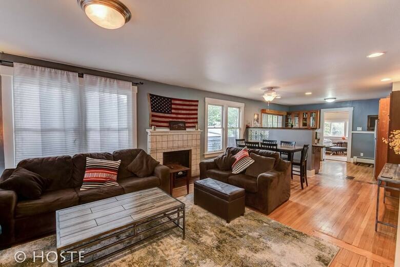 3br Classic Home Quiet Neighborhooddog Friendly