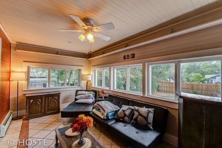 3br Classic Home Quiet Neighborhooddog Friendly