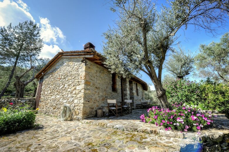 Hotel Gera's Olive Grove