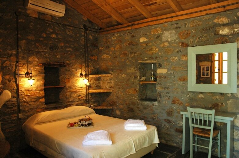 Hotel Gera's Olive Grove