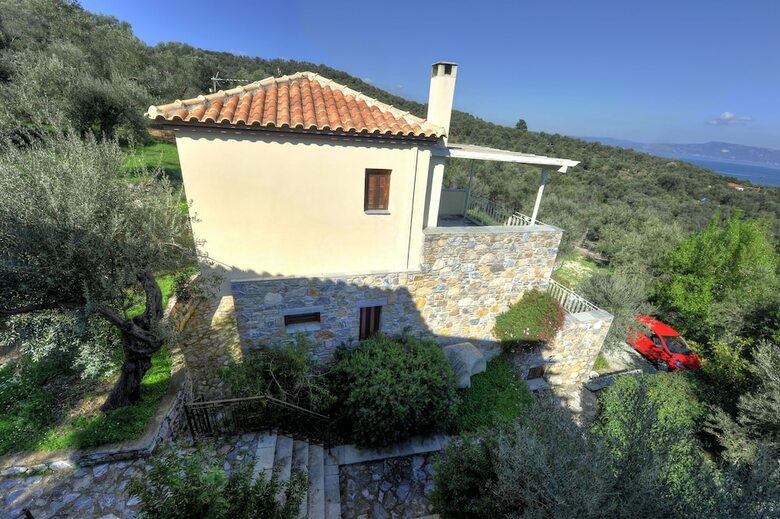 Hotel Gera's Olive Grove