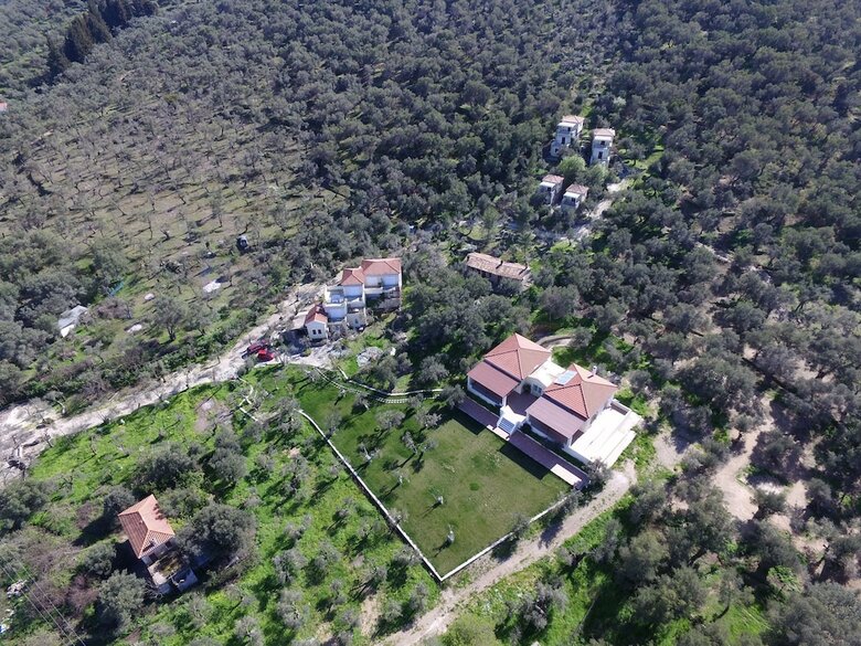 Hotel Gera's Olive Grove