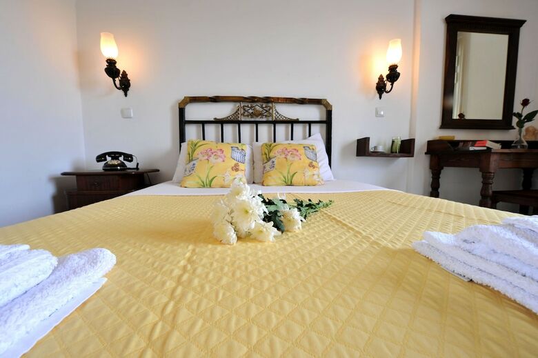 Hotel Gera's Olive Grove