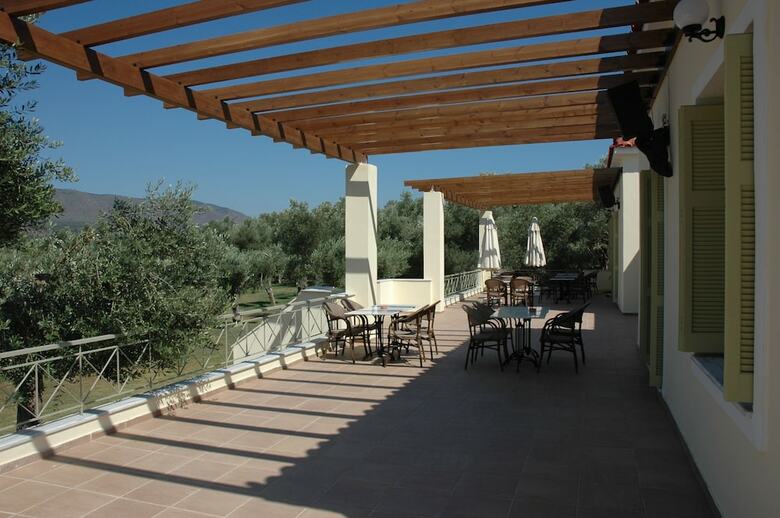 Hotel Gera's Olive Grove