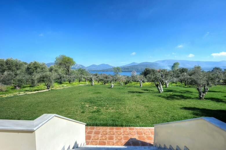 Hotel Gera's Olive Grove