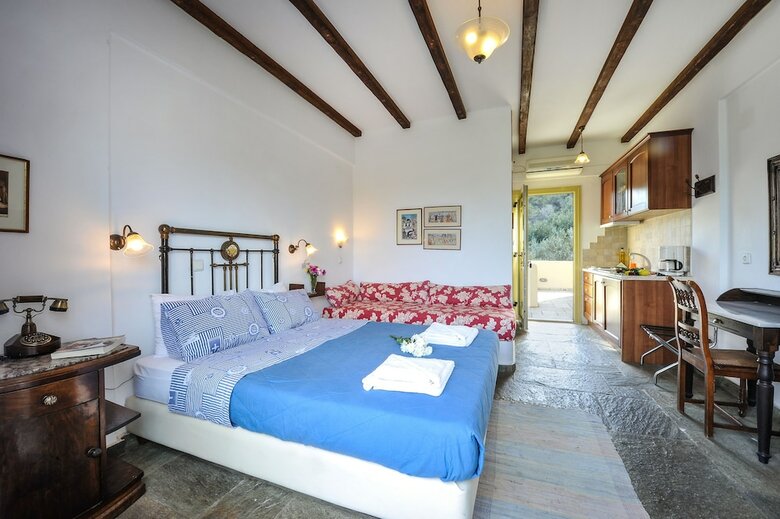 Hotel Gera's Olive Grove