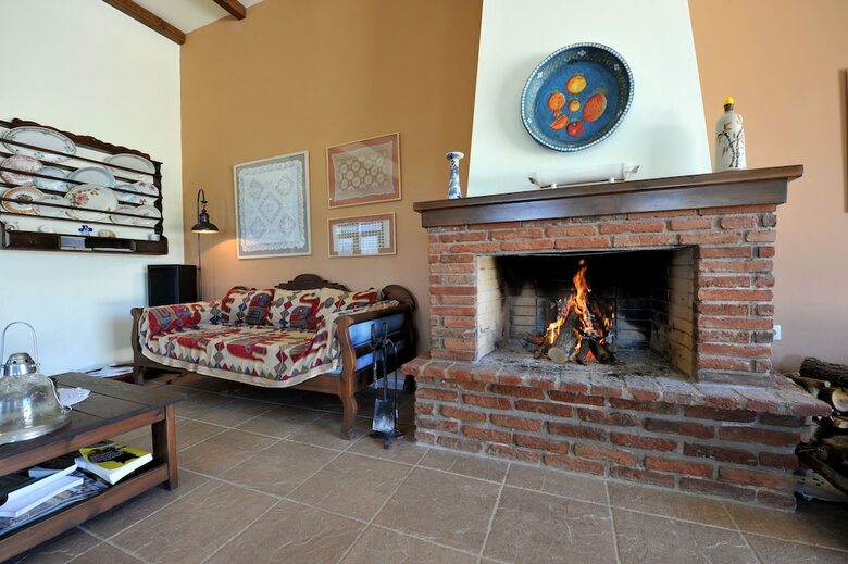 Hotel Gera's Olive Grove