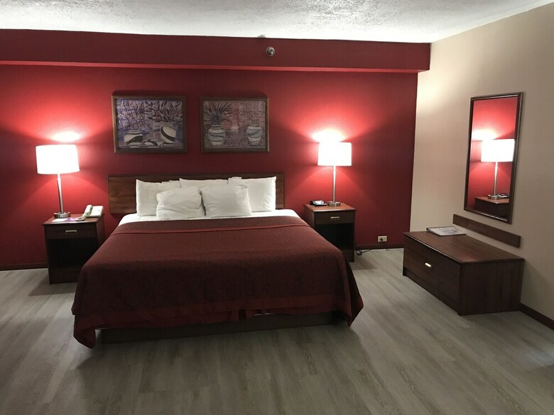Hotel Days Inn By Wyndham Hillsboro