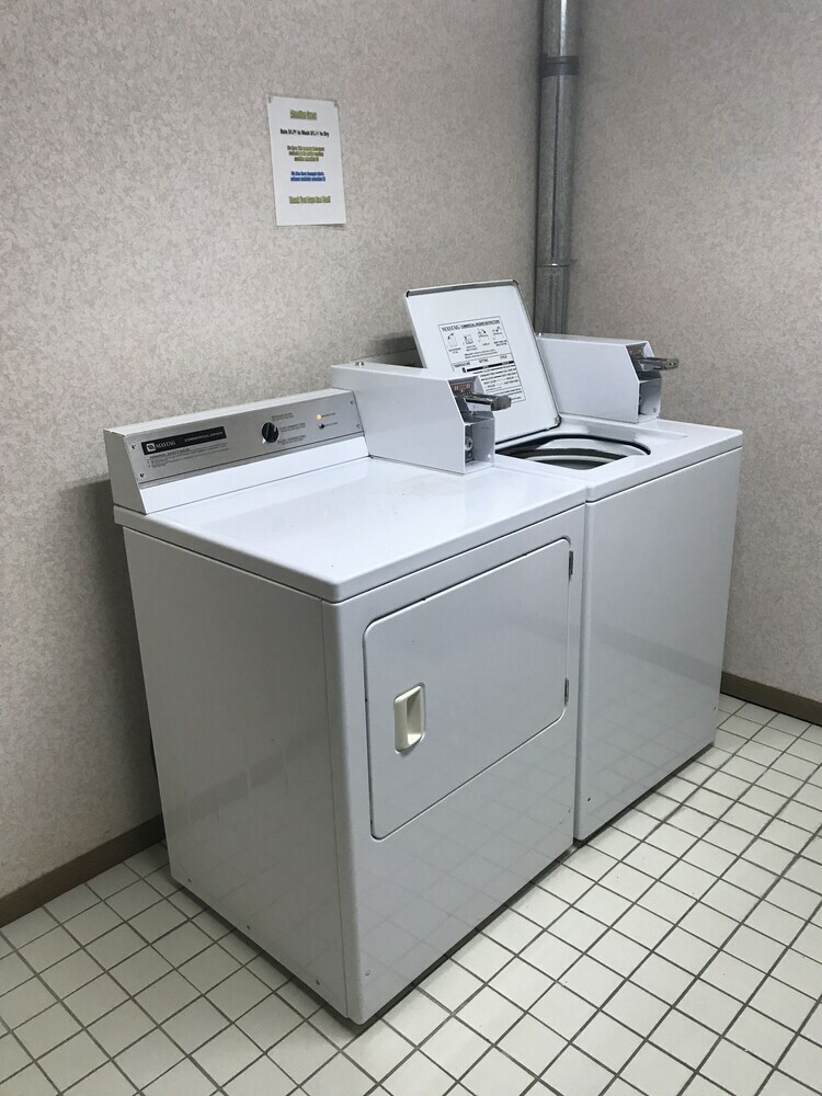 Hotel Days Inn By Wyndham Hillsboro
