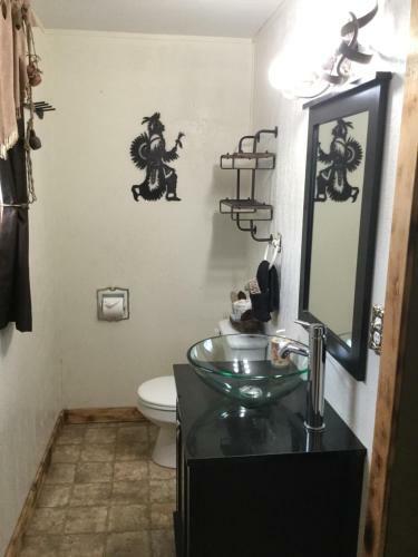 Black Bear Motel