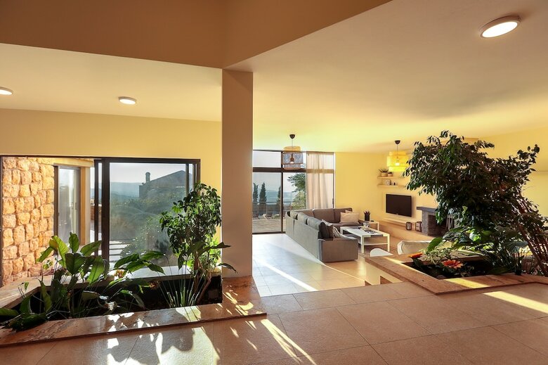 Residencia Villa Naya Branch 6  Saltus