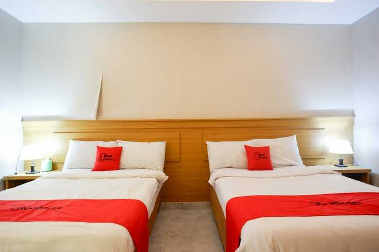 Hotel Reddoorz Plus Near Haluoleo University