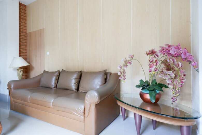 Hotel Reddoorz Plus Near Haluoleo University