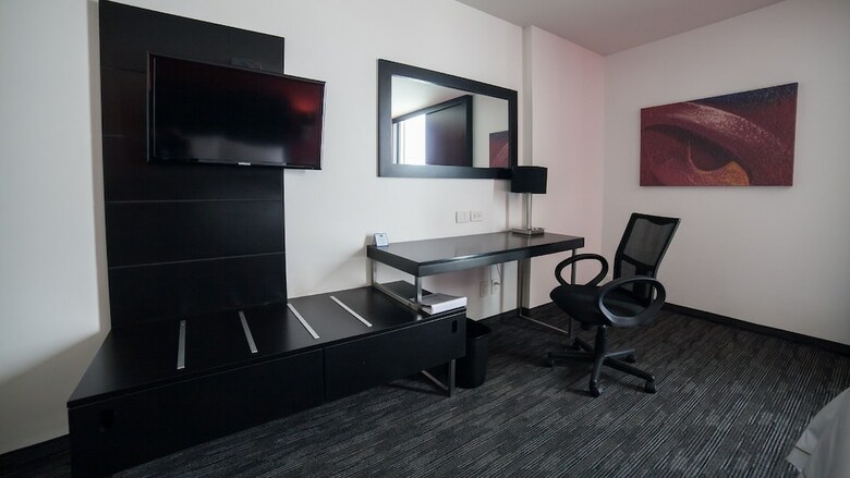 Hotel Holiday Inn Express Toluca Galerias Metepec