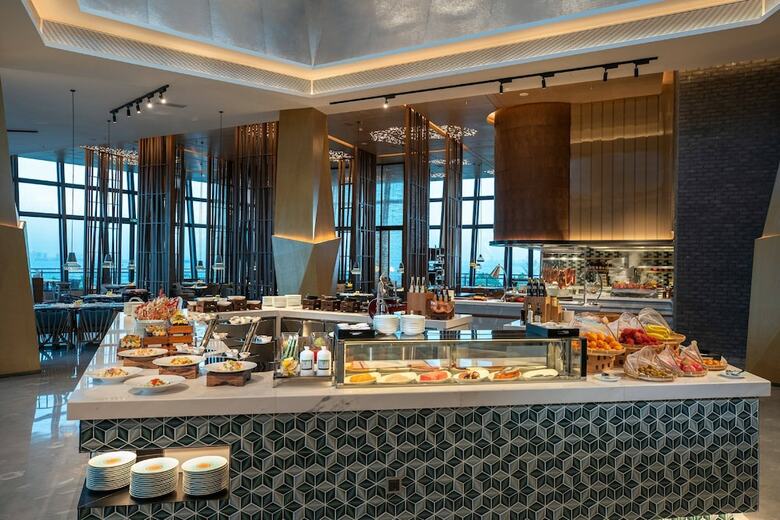 Renaissance Xiamen Hotel