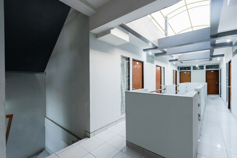 Hotel Oyo 1516 Cemara Gading Syariah