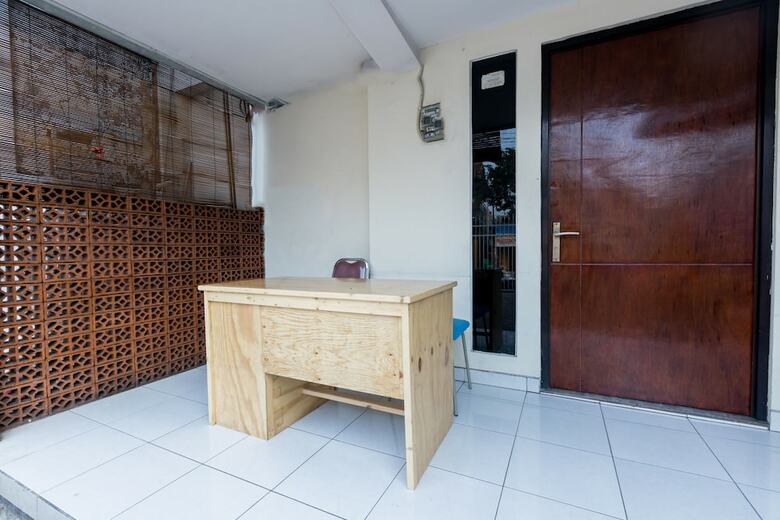 Hotel Oyo 1516 Cemara Gading Syariah