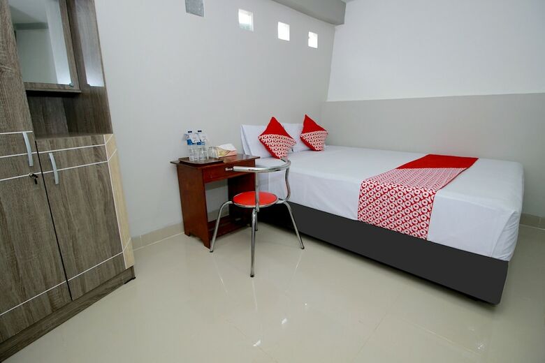Hostal Oyo 739 Guest House Si Kancil