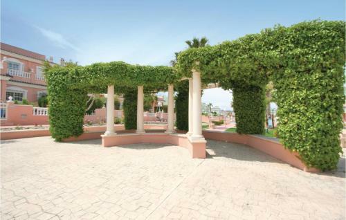 Three-bedroom Holiday Home In Santa Pola