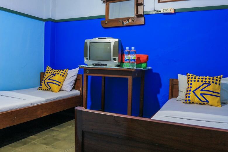 Hostal Spot On 1708 Hotel Budi Famili 1