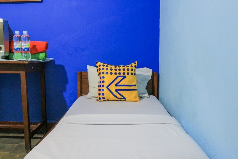 Hostal Spot On 1708 Hotel Budi Famili 1