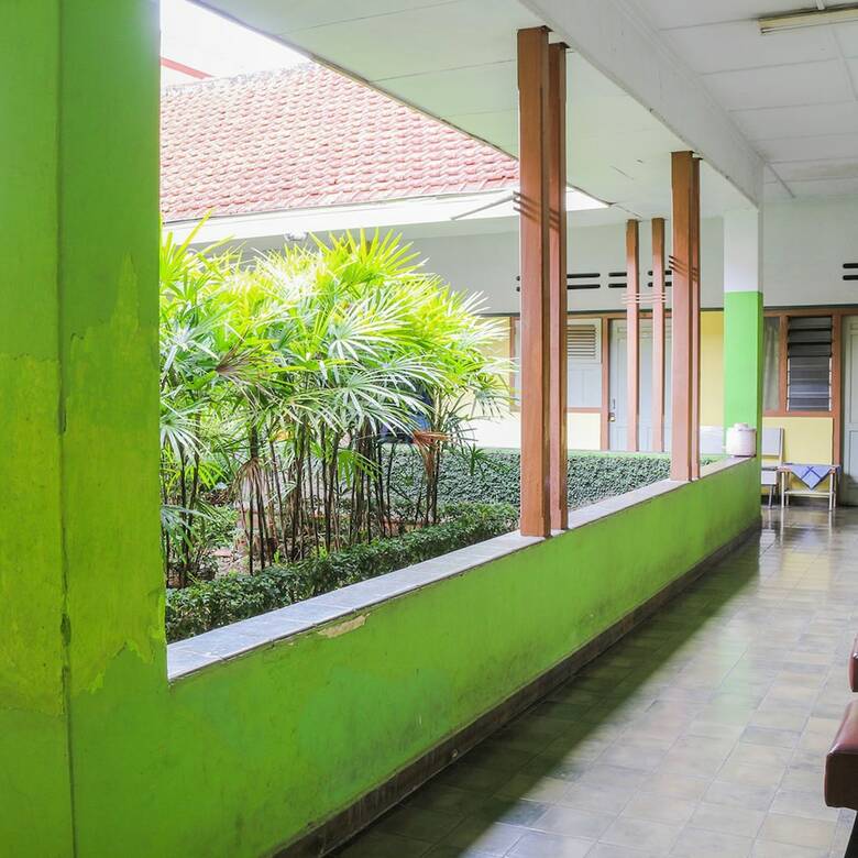 Hostal Spot On 1708 Hotel Budi Famili 1