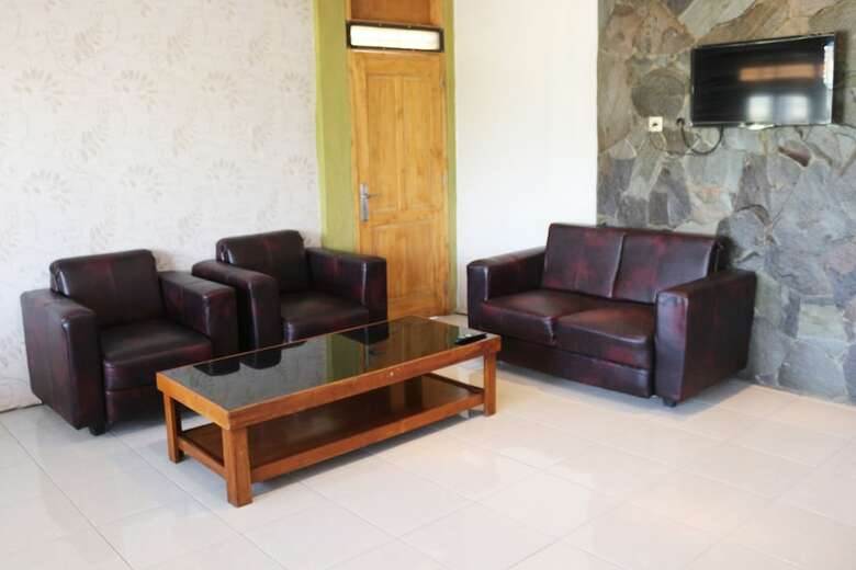 Hotel Oyo 1722 Villa Ciparay Indah