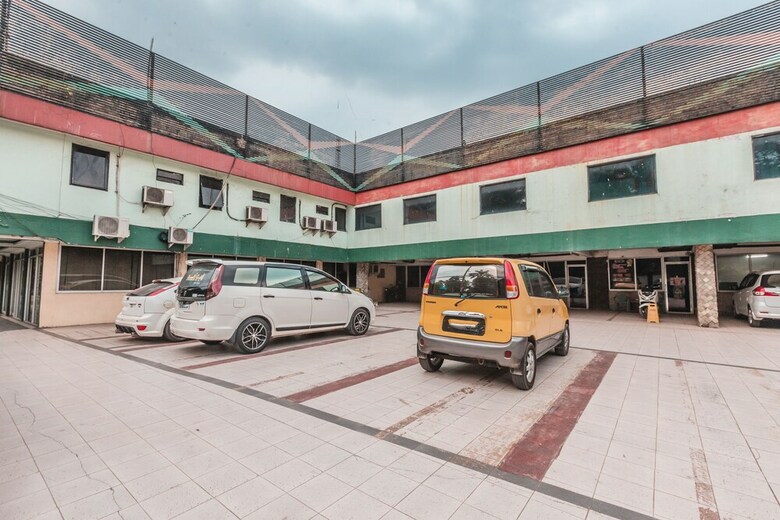 Hotel Oyo 1383 Taman Cibinong 2