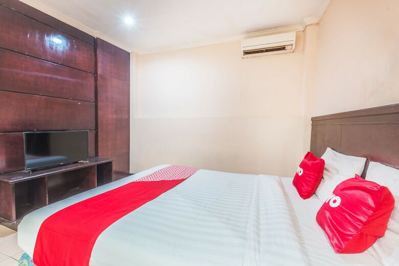 Hotel Oyo 1383 Taman Cibinong 2