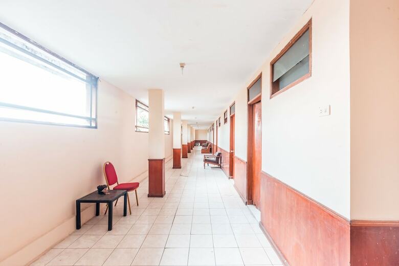 Hotel Oyo 1383 Taman Cibinong 2
