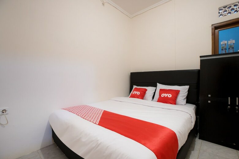Hotel Oyo 1744 Midys