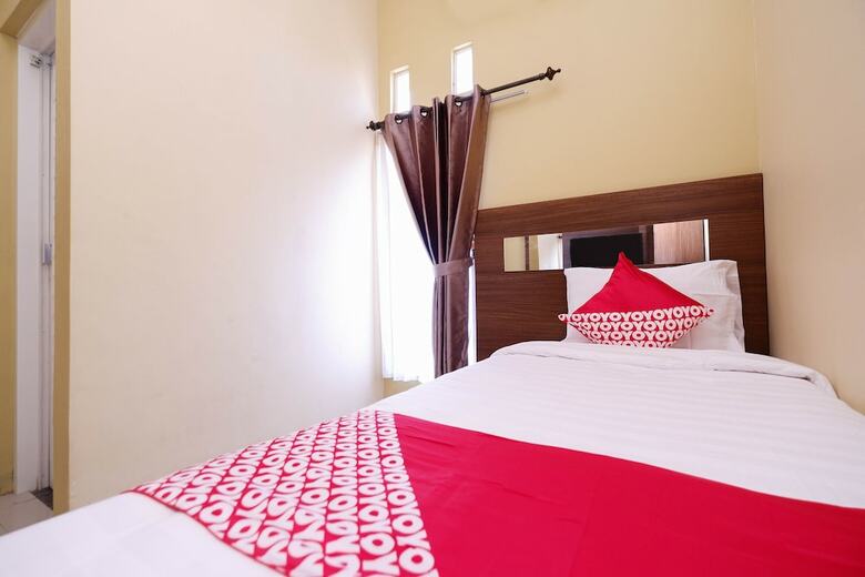 Hostal Oyo 1506  Shabrina 2 Syariah