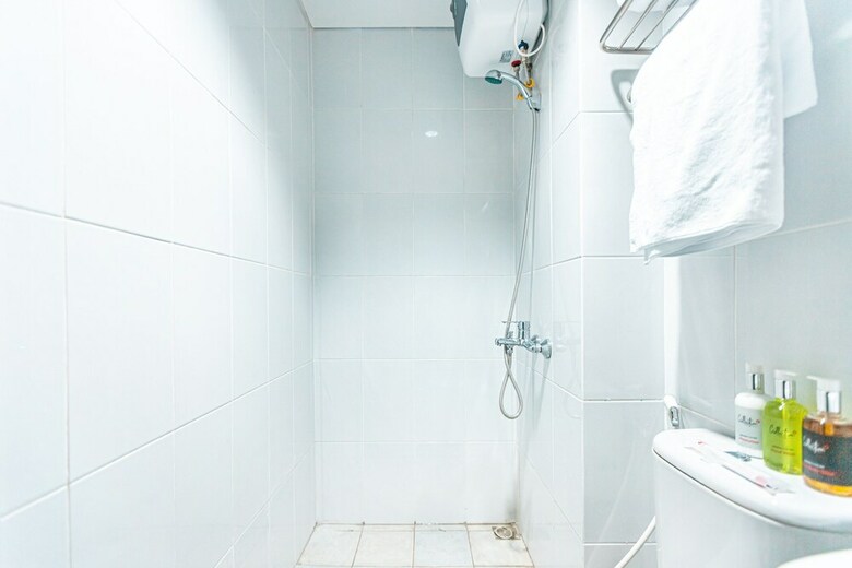 Hotel Collection O 24 Patraland Urbano