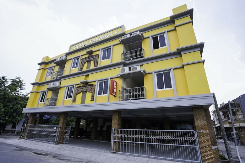 Hostal Oyo 2089 Graha Sakinah Syariah 4