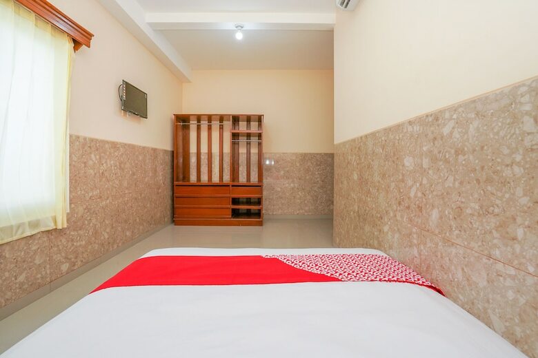 Hostal Oyo 2089 Graha Sakinah Syariah 4