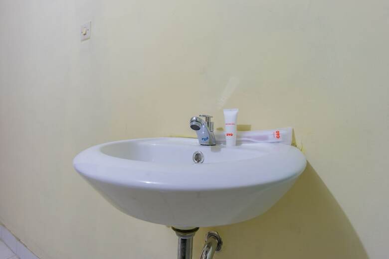 Hotel Oyo 1801 Wisma Griya Indah Lestari