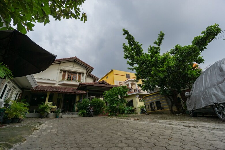 Hotel Oyo 1801 Wisma Griya Indah Lestari