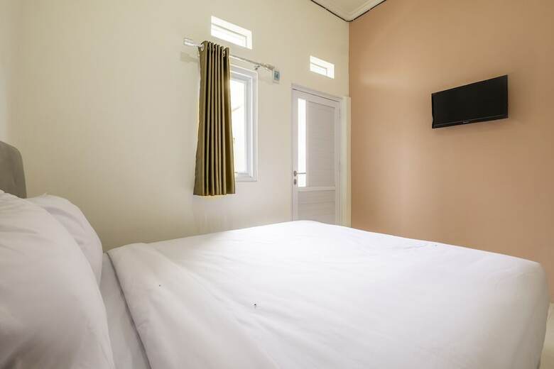 Hotel Oyo 1706 Griya Jasmine Syariah