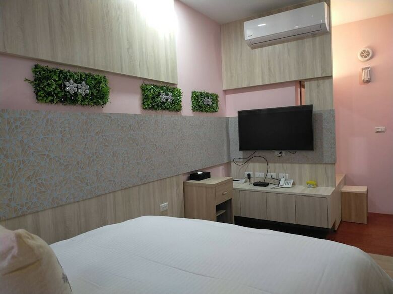 K-1 Hotel