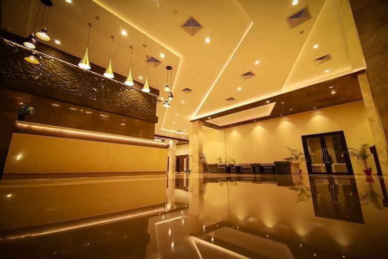 Hotel Ramada By Wyndham Aligarh Gt Road