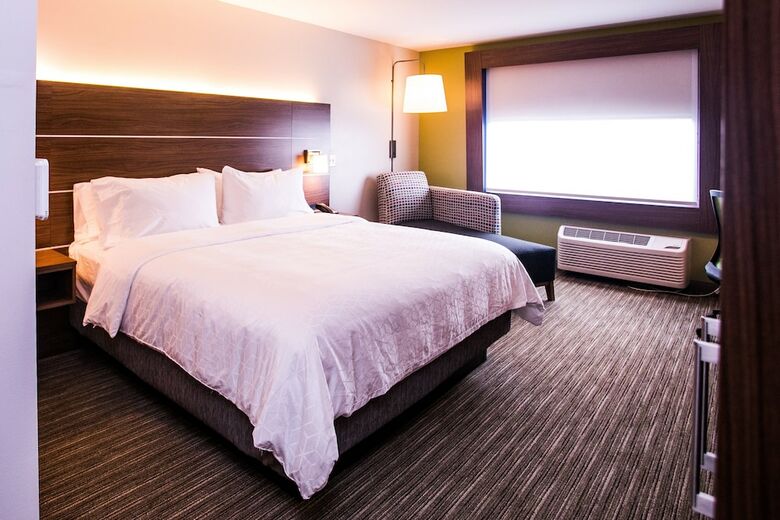 Hotel Holiday Inn Express & Suites Rehoboth Beach